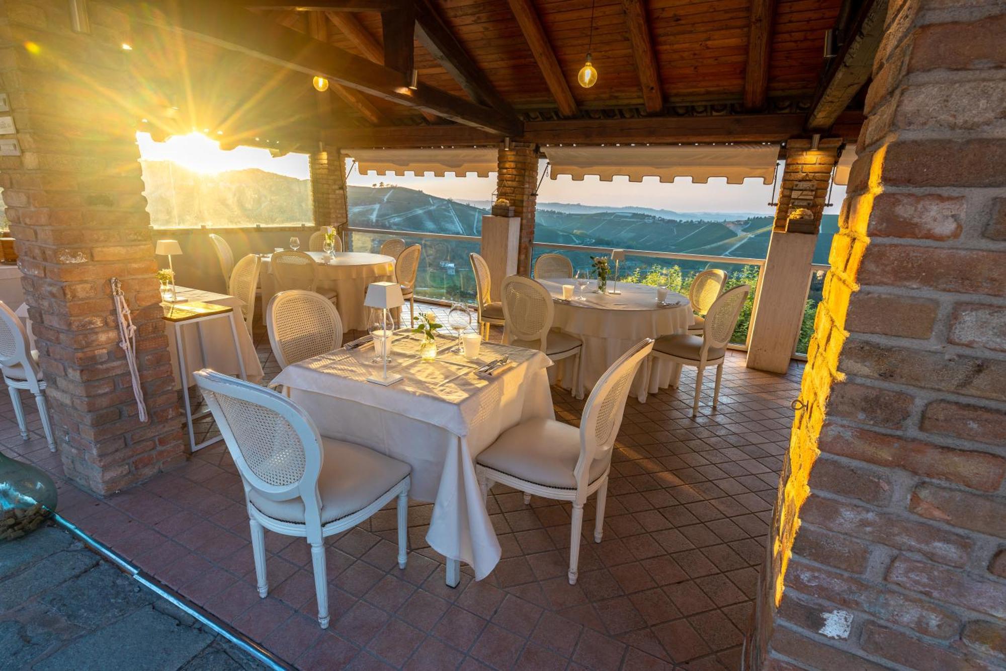 Locanda San Giorgio Neviglie Ngoại thất bức ảnh
