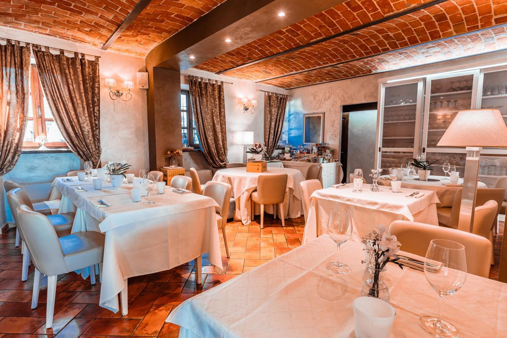 Locanda San Giorgio Neviglie Ngoại thất bức ảnh